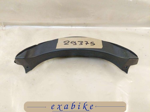 Entourage compteur pour - de,